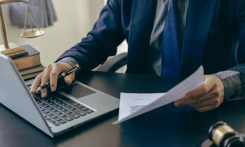 مشاوره با وکیل مالیاتی برای دفاع در هیئت حل اختلاف مالیاتی